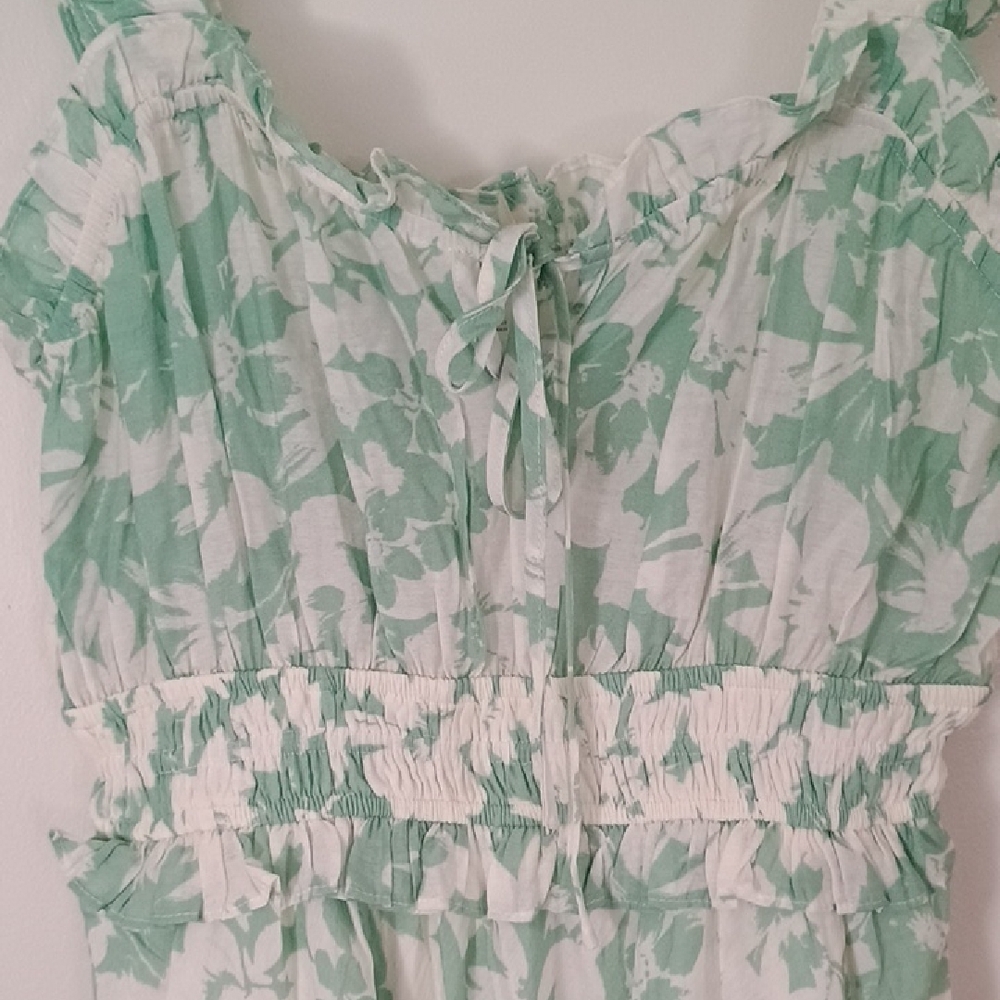 NWT Blu Pepper Floral Green and White Ruffle Mini Summer Vacation Dress - Picture 3 of 6